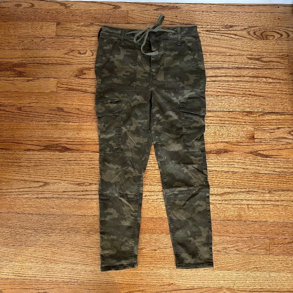 American Eagle Super Hi-Rise Jegging Ne(x)t Level Stretch CAMO - Picture 1 of 3